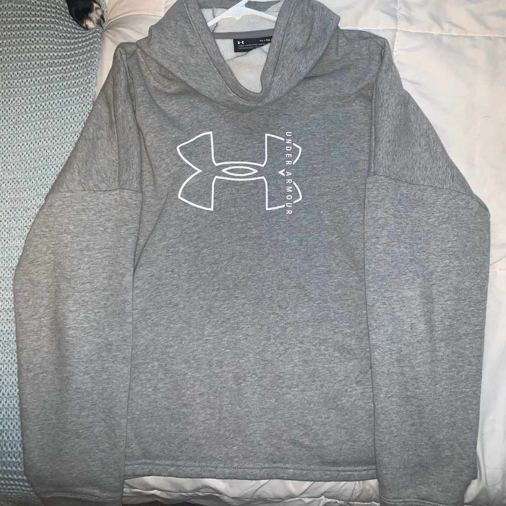 Under Armour Pullover